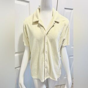 Aritzia TNA Newcastle Terry Hip Length Shirt Pastel Yellow Button Up Size XS